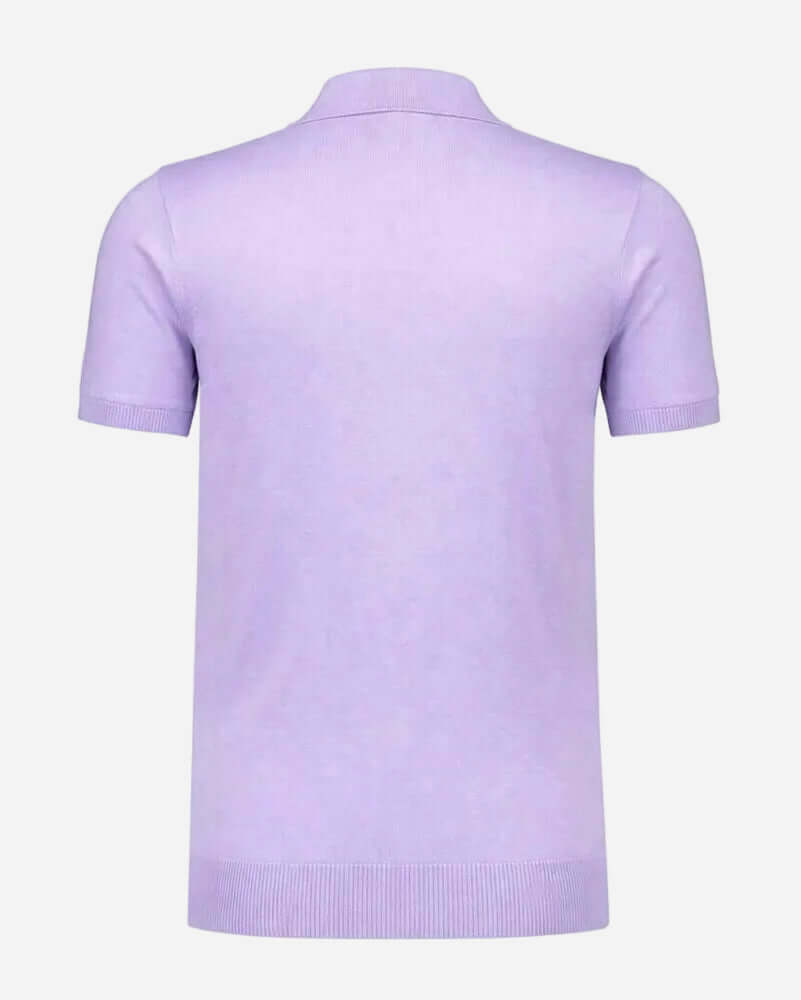 Back view of Gabicci BOND Argyle Polo Heather in light purple, showcasing the classic short sleeve design and ribbed hem.