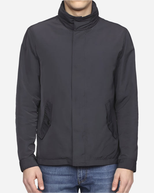 Gant GRAND STREET JACKET in Odyssey Grey, featuring a full zip, zip-away hood, and stylish press stud placket.