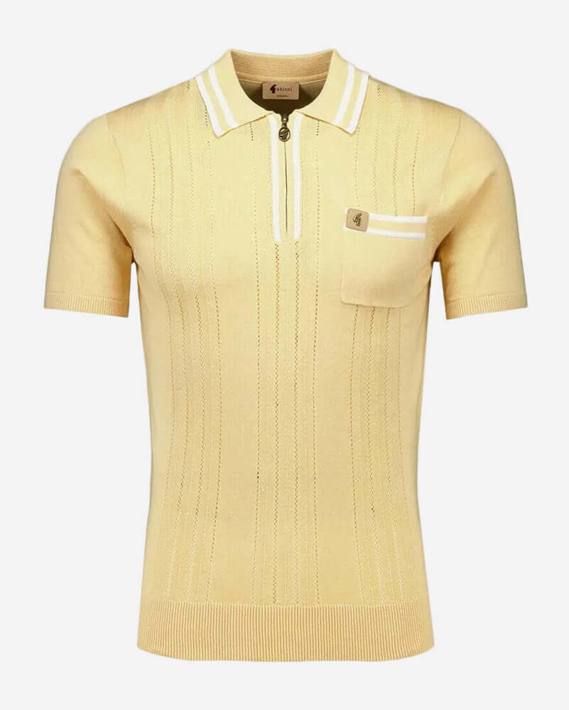 Gabicci JOHNSON Polo Lemon featuring a knitted zip design with short sleeves and ribbed details.