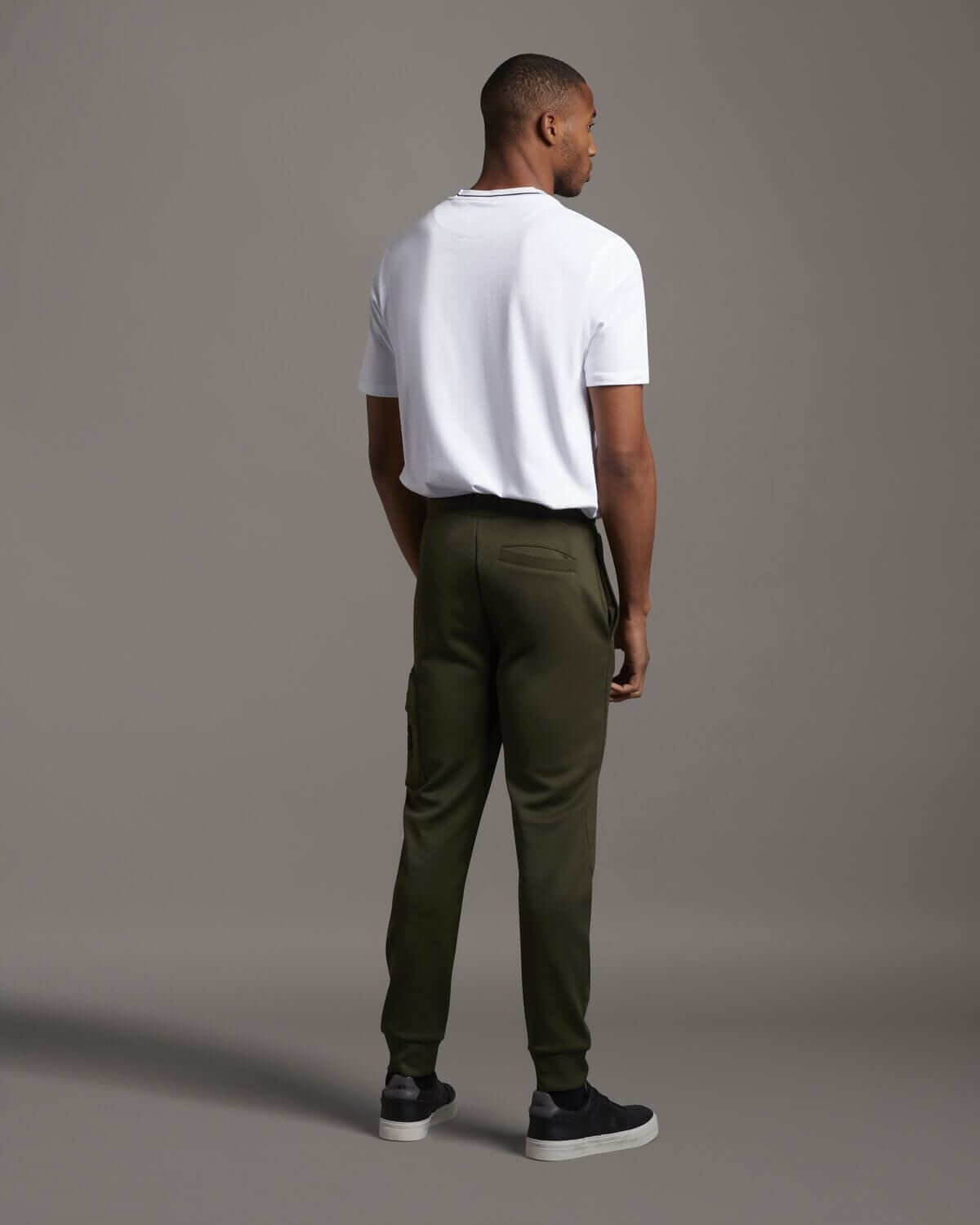 Lyle and Scott Casuals POCKET TRACKPANTS Trek Green