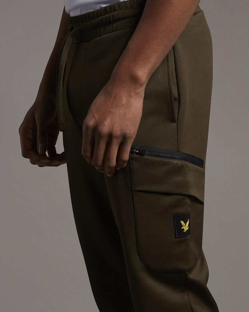 Lyle and Scott Casuals POCKET TRACKPANTS Trek Green
